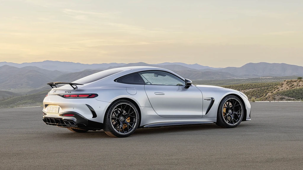 MercedesAMG GT 2024