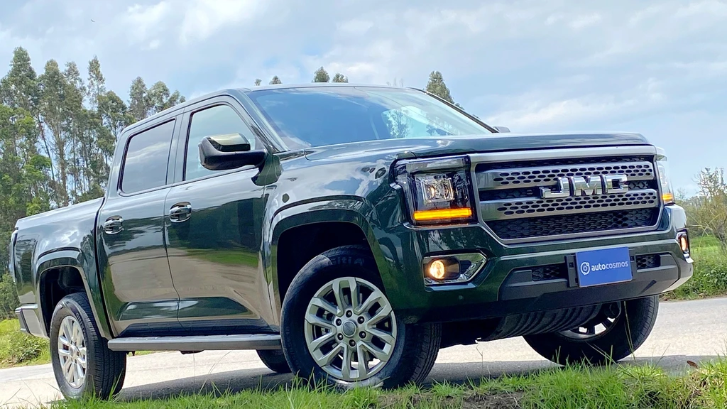 JMC Grand Avenue prueba de manejo en Colombia