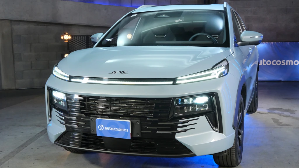 JAC 6 PHEV