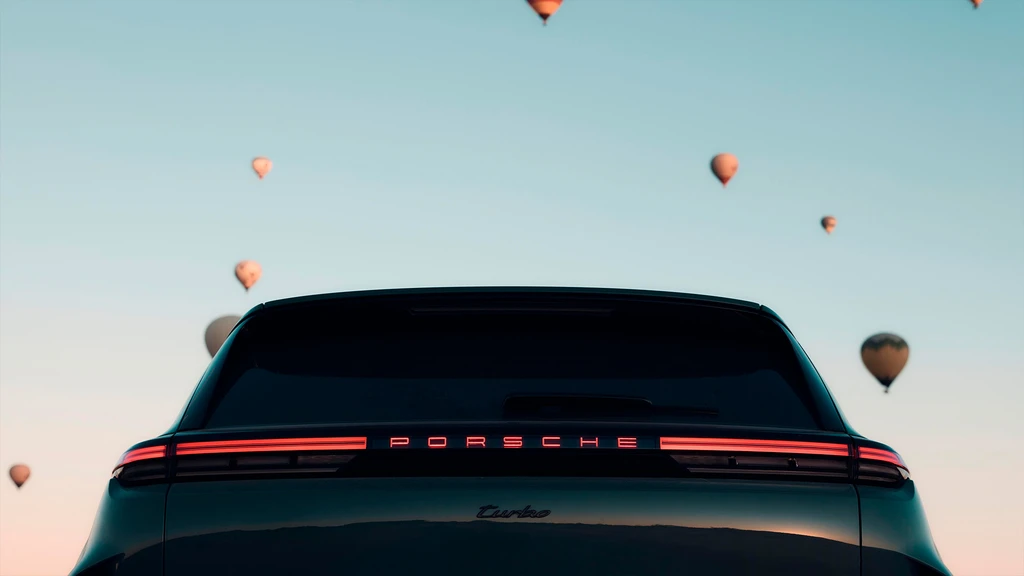 Porsche Cayenne Electric en Capadocia