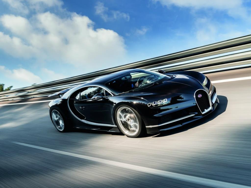 Bugatti Chiron - Autocosmos.com