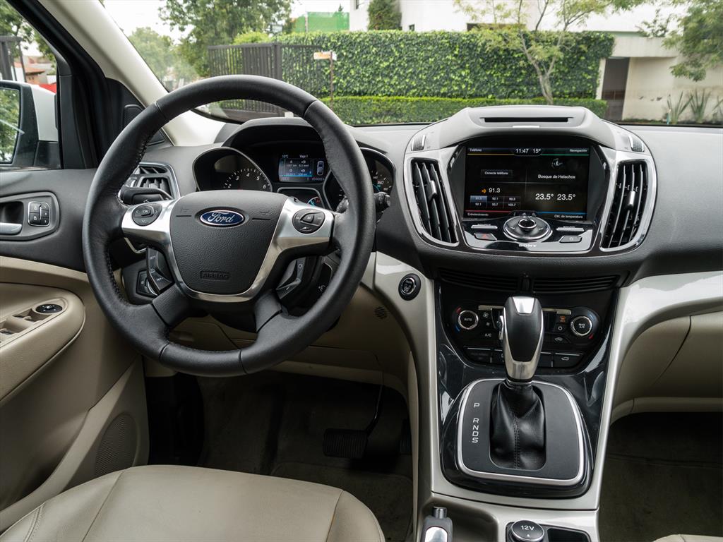 Ford escape 2015 салон. характеристики escape. форд эскейп 2008 2. форд эскейп 2 салон. форд эскейп 2017.