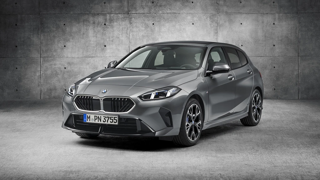 BMW 120 (F70) 2025 - Autocosmos.com