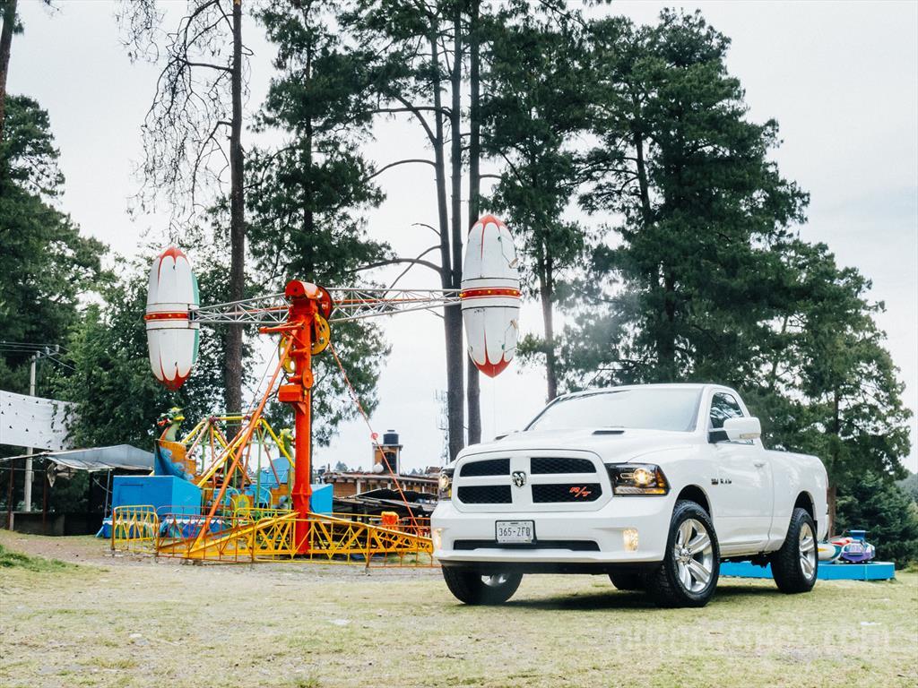 Ram RT 4X4 2014 - Autocosmos.com