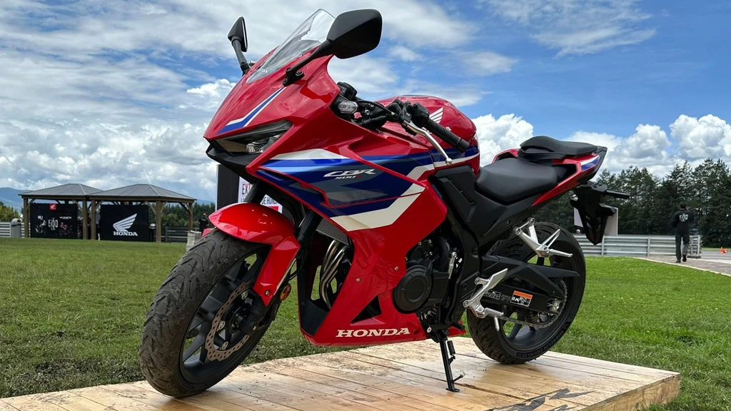 Honda CBR500R 2026