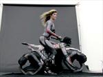 El backstage de las motos humanas