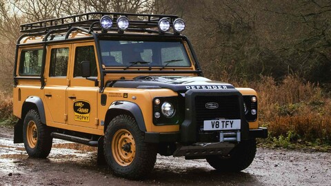 Land Rover Defender Works V8 Trophy