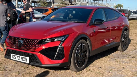 Peugeot 408 pronto en México