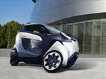 Toyota EV i-ROAD, movilidad urbana del futuro