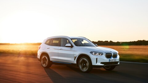 BMW iX3 2021