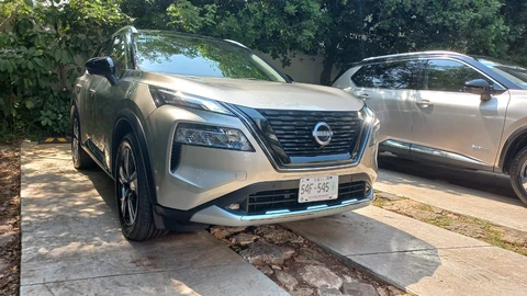 Nissan X-Trail e-Power 2023 manejo desde Mérida