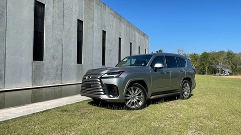 Lexus, el primer contacto con la marca