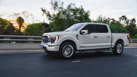 Ford Lobo Limited Híbrida 2021 a prueba