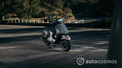 Vespa GTS300 Super Tech