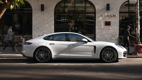 Porsche Panamera Turbo S E-Hybrid 2021