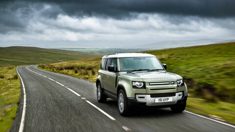 Land Rover Defender PHEV 2021