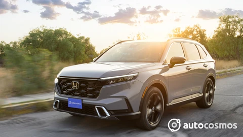 (-) Honda CR-V Hybrid 2023, a prueba