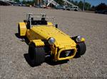 Caterham Seven a control remoto con piezas de LEGO