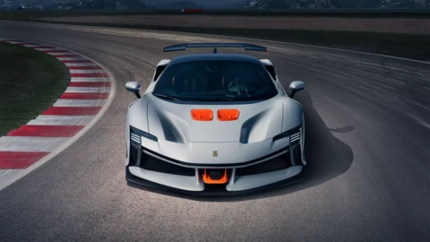 Ferrari SF90 XX