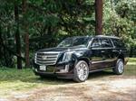 Cadillac Escalade 2015 vs Lincoln Navigator 2015