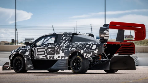 Ford F-150 Lightning SuperTruck EV Demonstrator