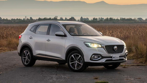 MG HS Excite 2021 a prueba