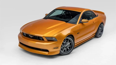 Mustang Coupé Cabrio con techo rígido plegable
