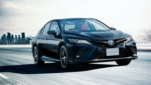 Toyota Camry Black Edition