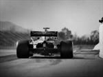 La F1 actual, con una cámara de 104 años