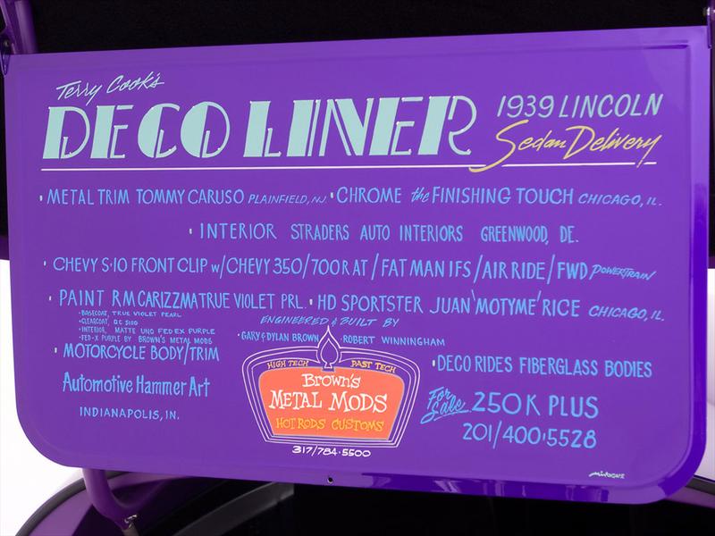 1939 Lincoln Sedan Deco Liner