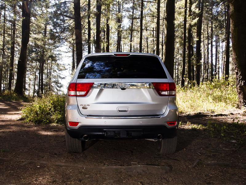Grand Cherokee Overland 4x4 V8 HEMI 2011