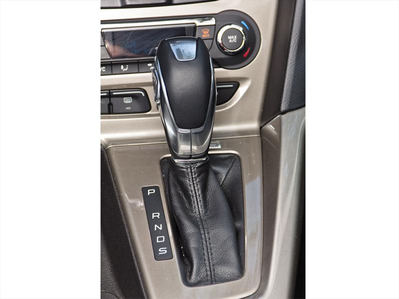Ford Focus SEL Plus 2012