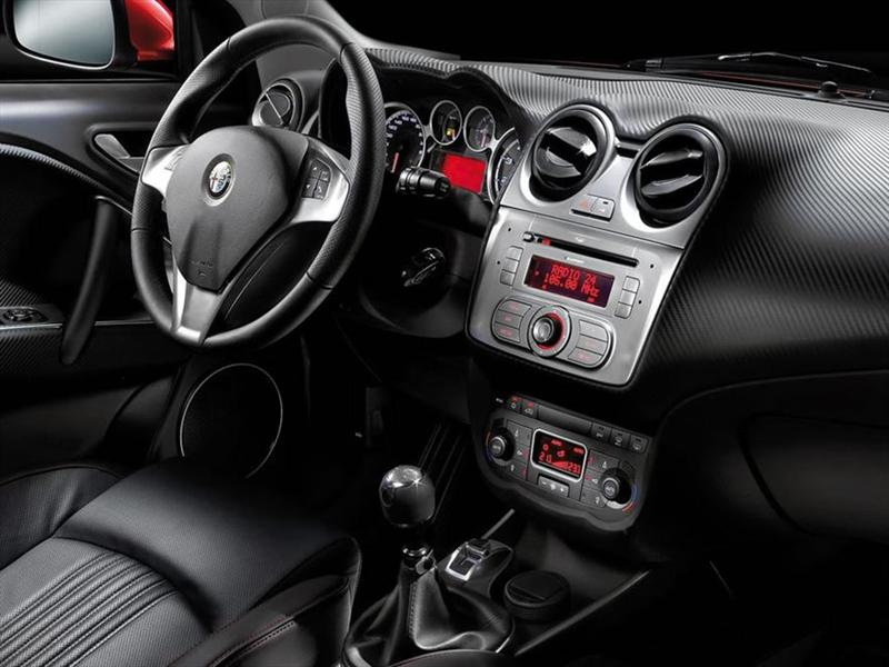 Alfa Romeo MiTo Quadrifoglio Verde 2012