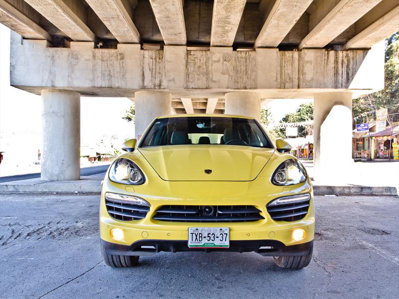 Porsche Cayenne S Hybrid 2011 prueba