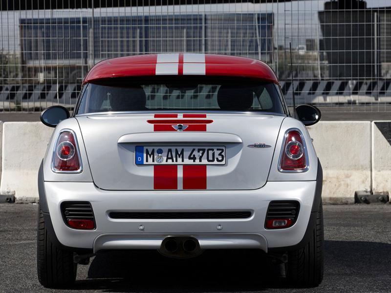 Mini Cooper Coupe 2012