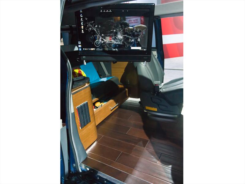 Toyota Sienna Swagger Wagon