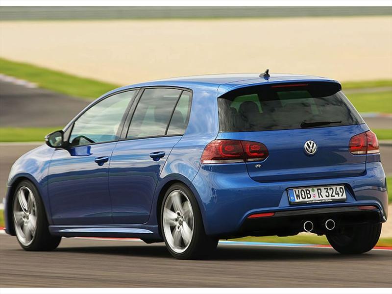 Volkswagen Golf  R20 2010