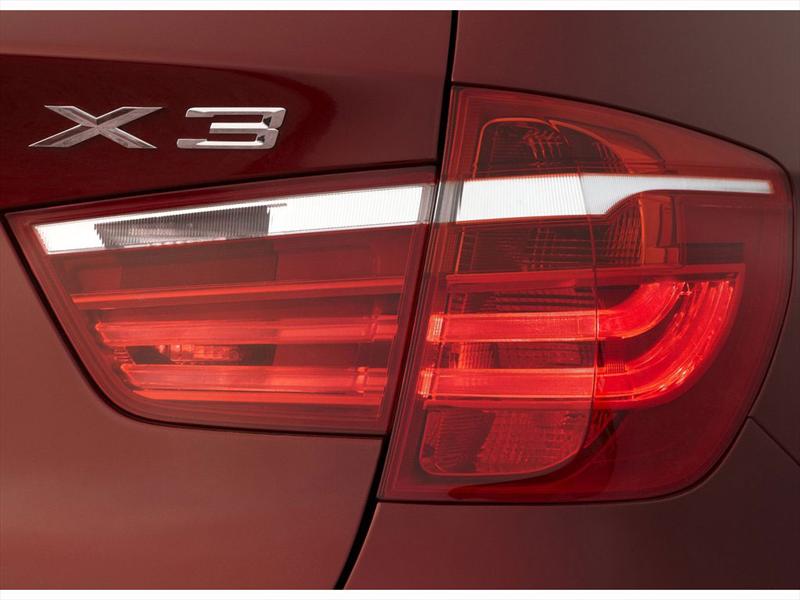 BMW X3 2011