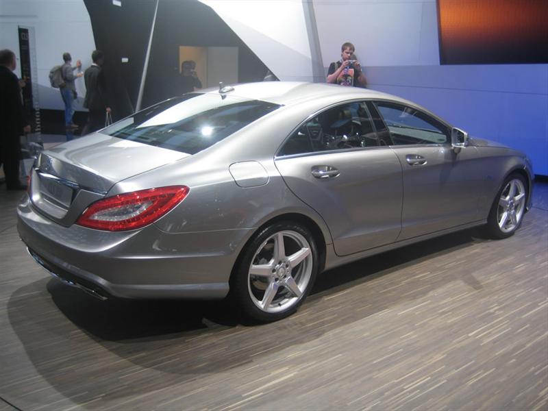 Mercedes Benz CLS 2011 en París 2010