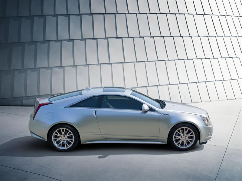 Cadillac CTS Coupé 2011