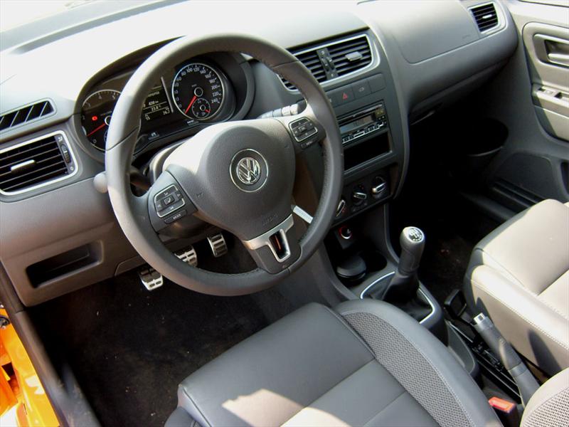 VW CrossFox 2011