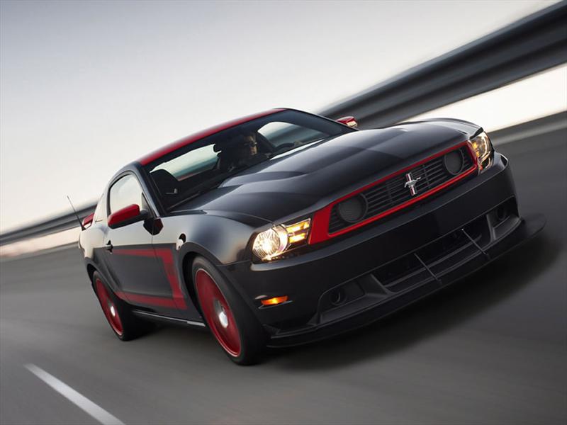 Ford Mustang Boss 302 2012 Laguna Seca