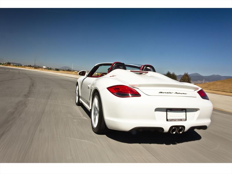 Porsche Boxster Spyder 2011