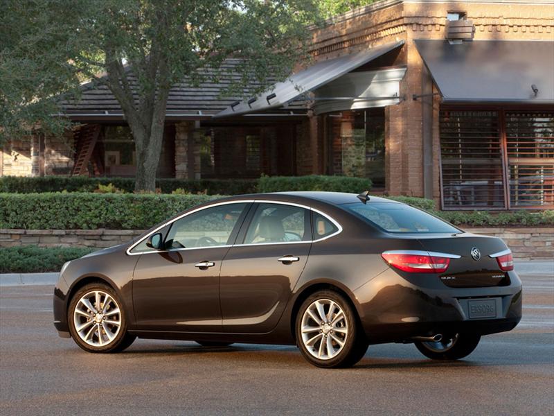 Buick Verano 2011