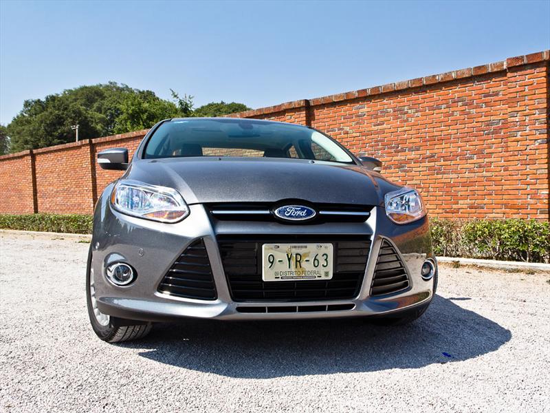 Ford Focus SEL Plus 2012