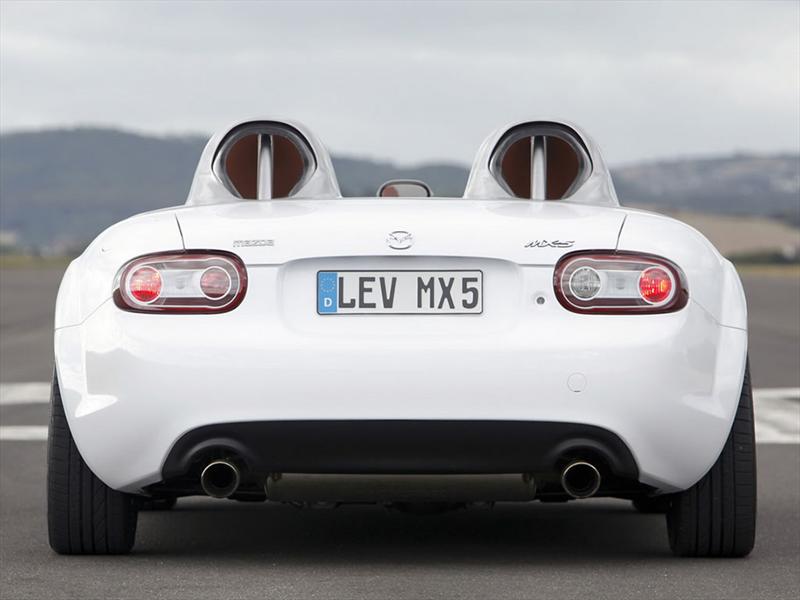 Mazda MX-5 Superlight Concep