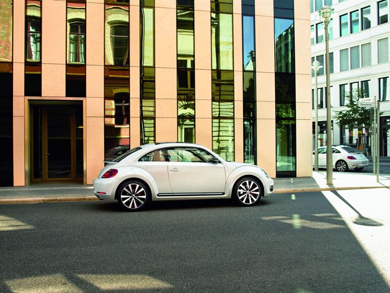 Volkswagen Beetle 2012 primer contacto