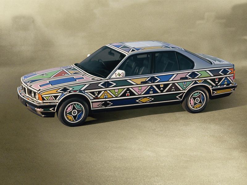1991 Esther Mahlangu (Sudáfrica) BMW 525i