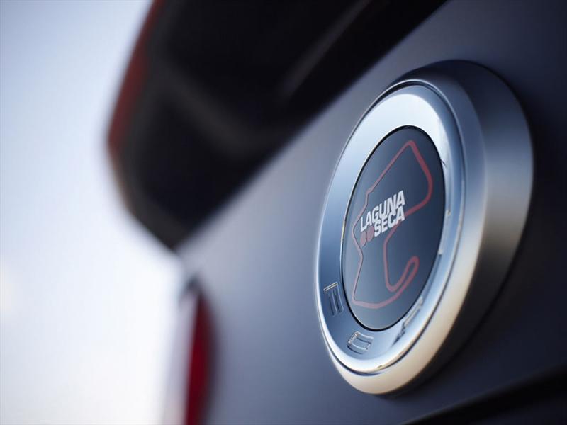 Ford Mustang Boss 302 2012 Laguna Seca