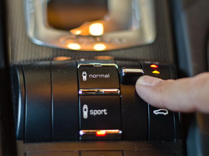 Porsche Cayenne S Hybrid 2011 prueba